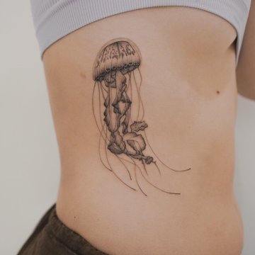 meduusa tätoveering