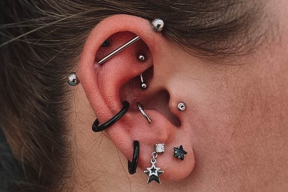 snug piercing