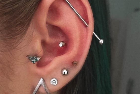 snug piercing