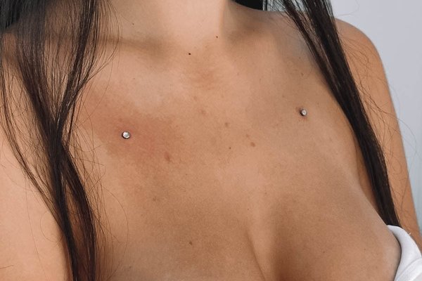 dermal piercing