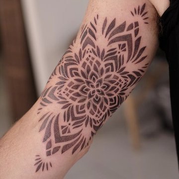 mandala tätoveering