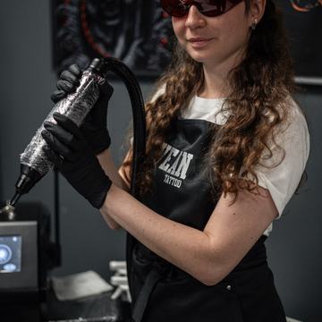 laser tattoo lightening training