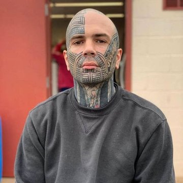 face tattoos