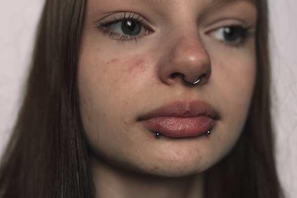 lip piercing